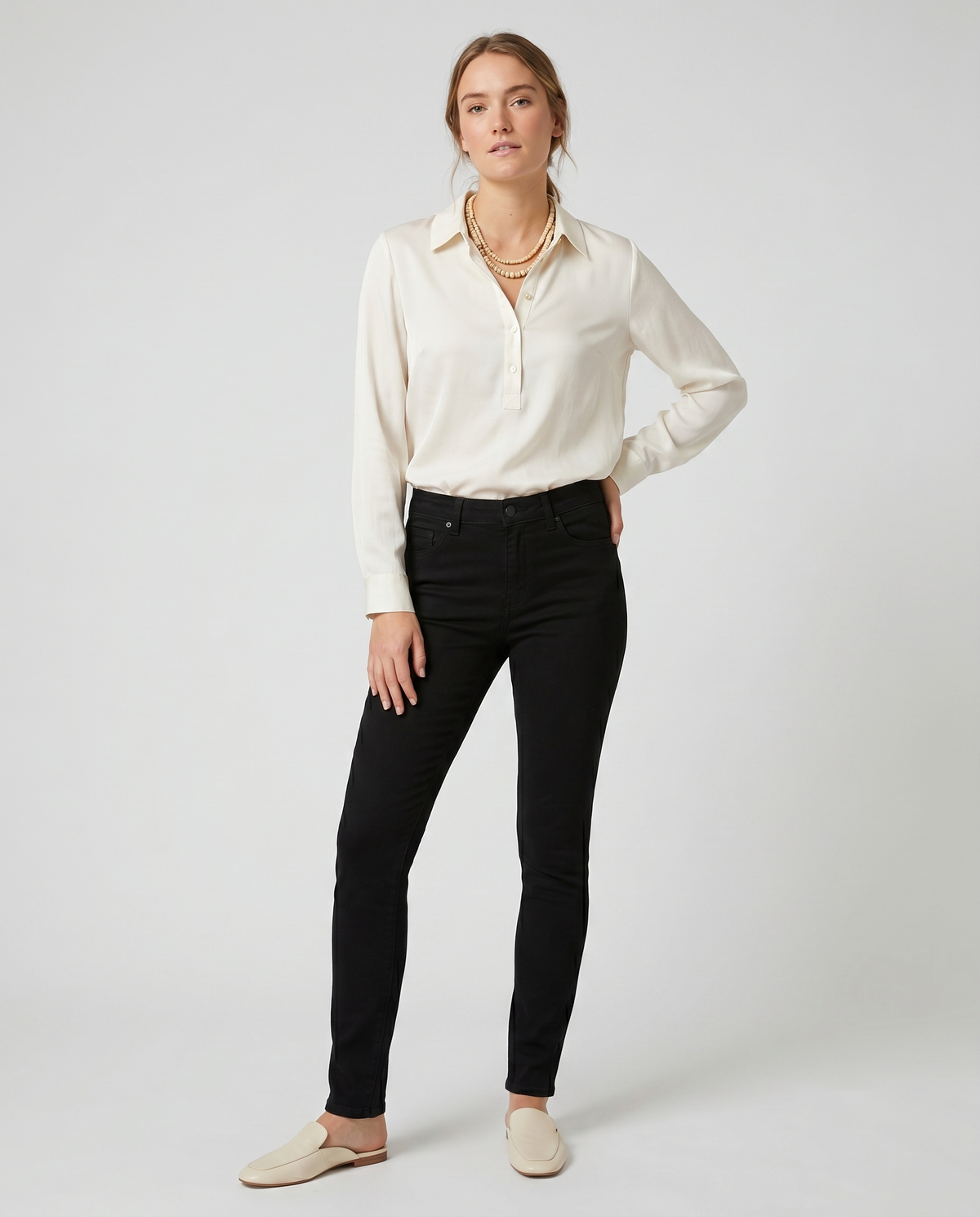 Pantalón negro tobillero — Modas Carrusel