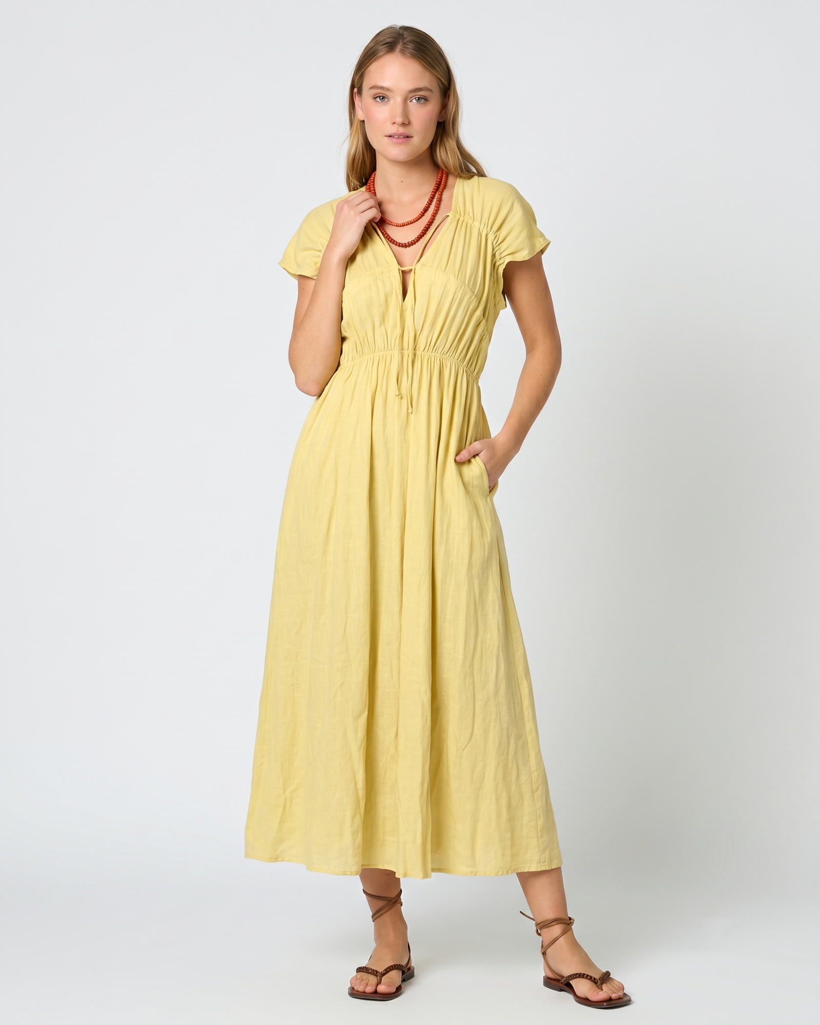 Vestido Escote Cordón